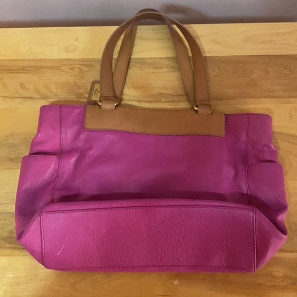 Pink Leather Fossil purse - Picture 2 of 3